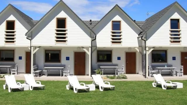 Domki 4 osobowe: Komfortowy i tani wypoczynek w Sianożętach Domki 4 osobowe: Komfortowy i tani wypoczynek w Sianożętach