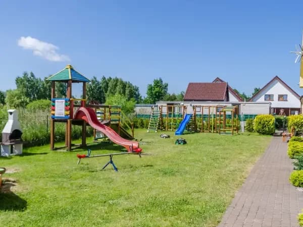 Nemo w Karwi: Komfortowe domki na wakacje w Karwi Nemo w Karwi: Komfortowe domki na wakacje w Karwi