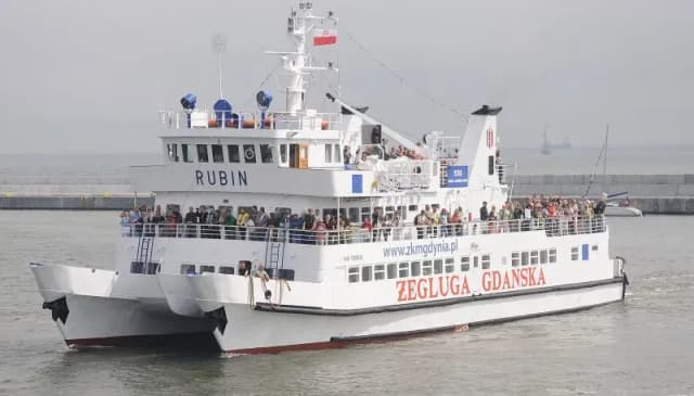 Gdzie odpływa tramwaj wodny Gdańsk Hel? Pełne informacje o rejsach